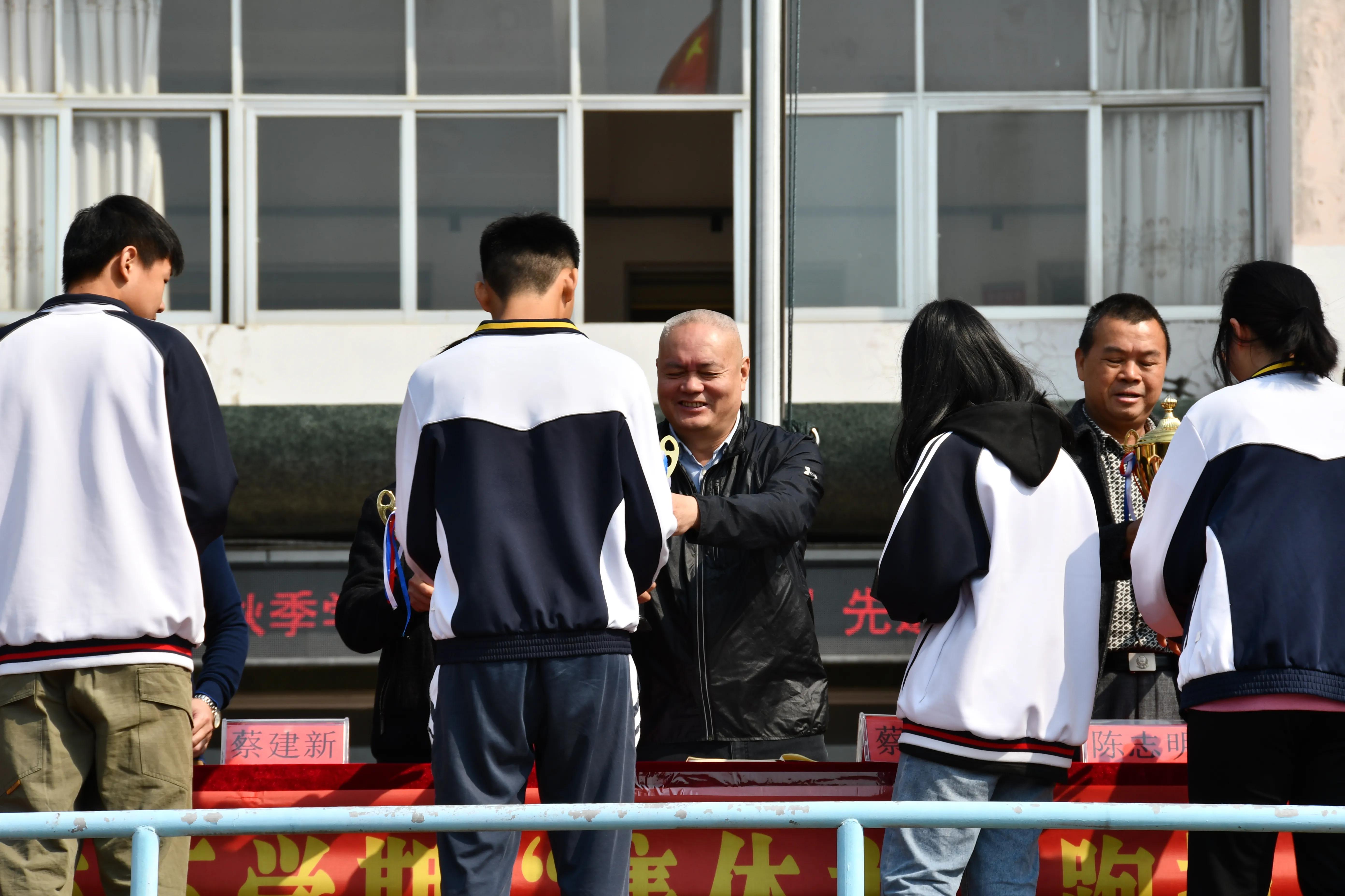 表彰大会优秀学生先进班集体,漳浦四中跑操