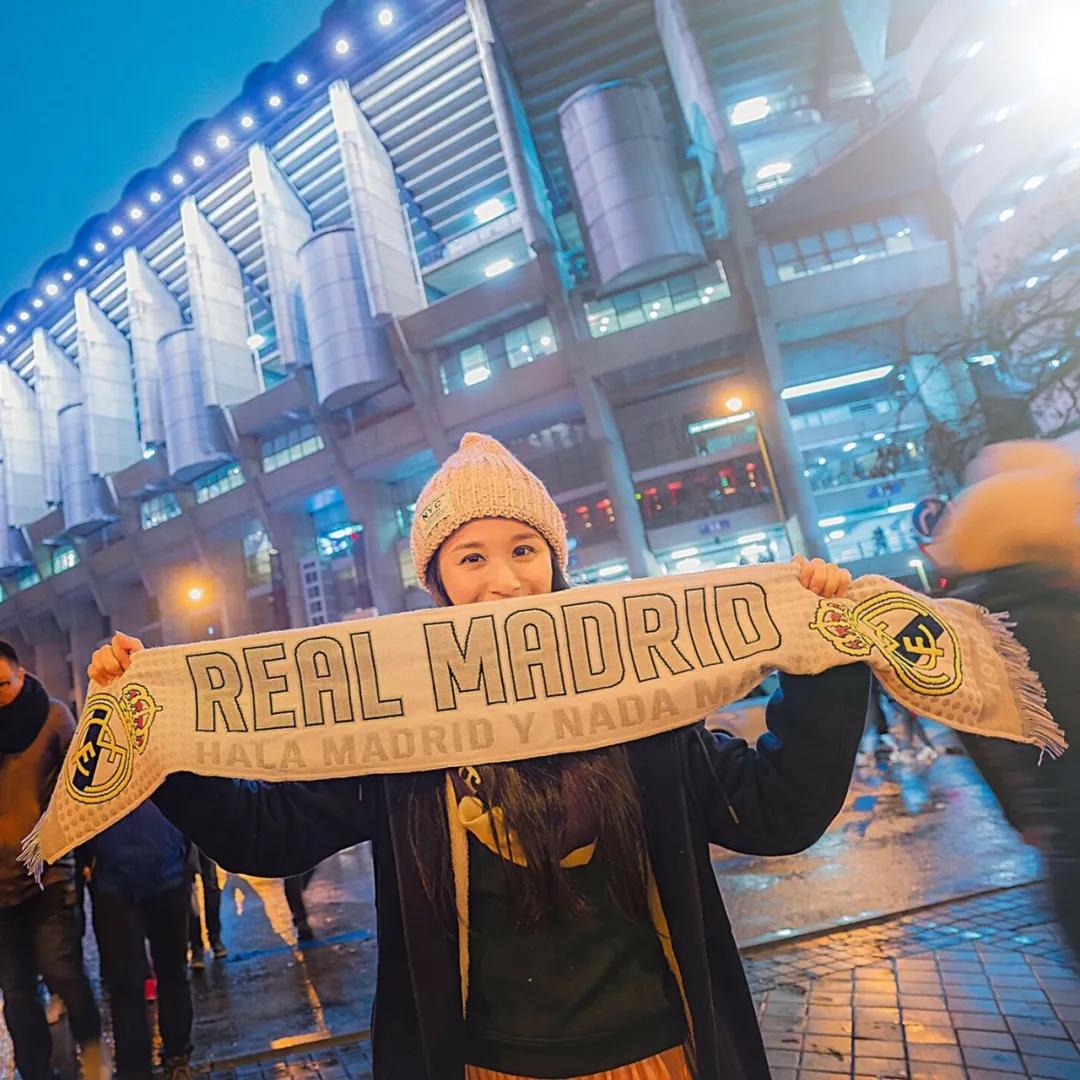 【足球头像】超美女生足球头像！