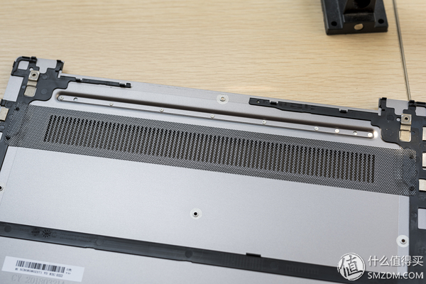 笔记本电脑风扇如何清理灰尘,笔记本电脑怎么清理灰尘