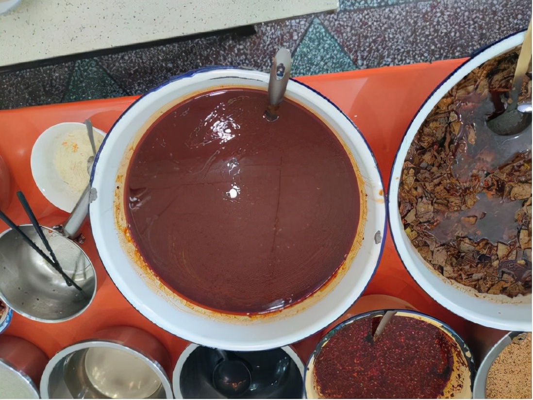 陕北碗托一个月赚多少钱,陕北卖碗托