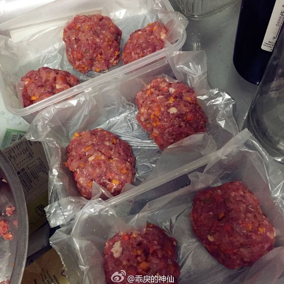 自制好吃又营养的猫饭视频,自制猫饭里推荐加什么