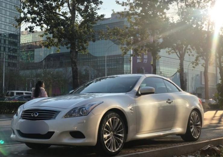 即将上市的平民敞篷车,硬顶敞篷车v6