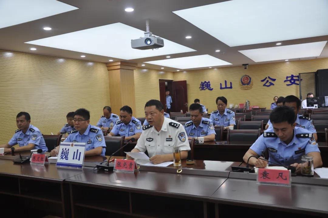 巡警大队加强春节期间巡逻防控,警方全力做好端午安保工作