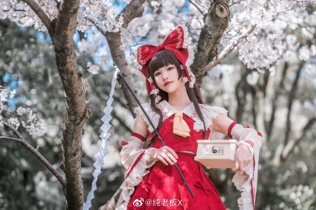 鐏垫ⅵ宸コcos缁垮瓙,鐏垫ⅵ宸コcos