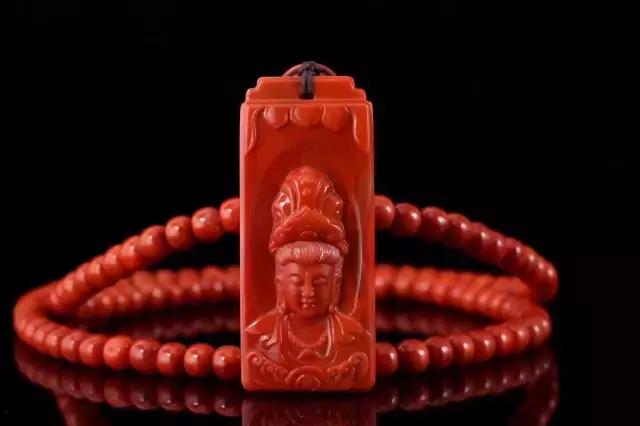 男人戴南红是不是娘,男生戴南红图文