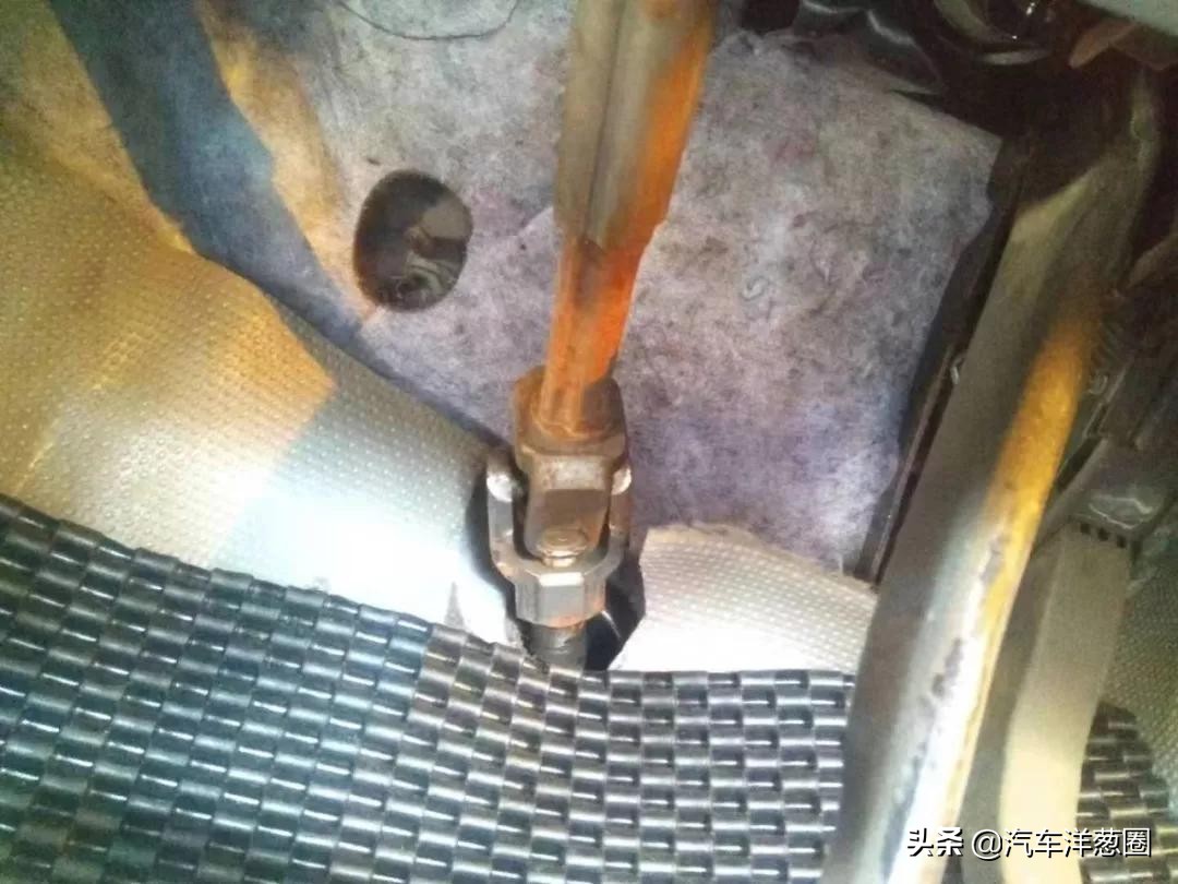 如何学习看二手车车况,如何判断二手车车况与价格