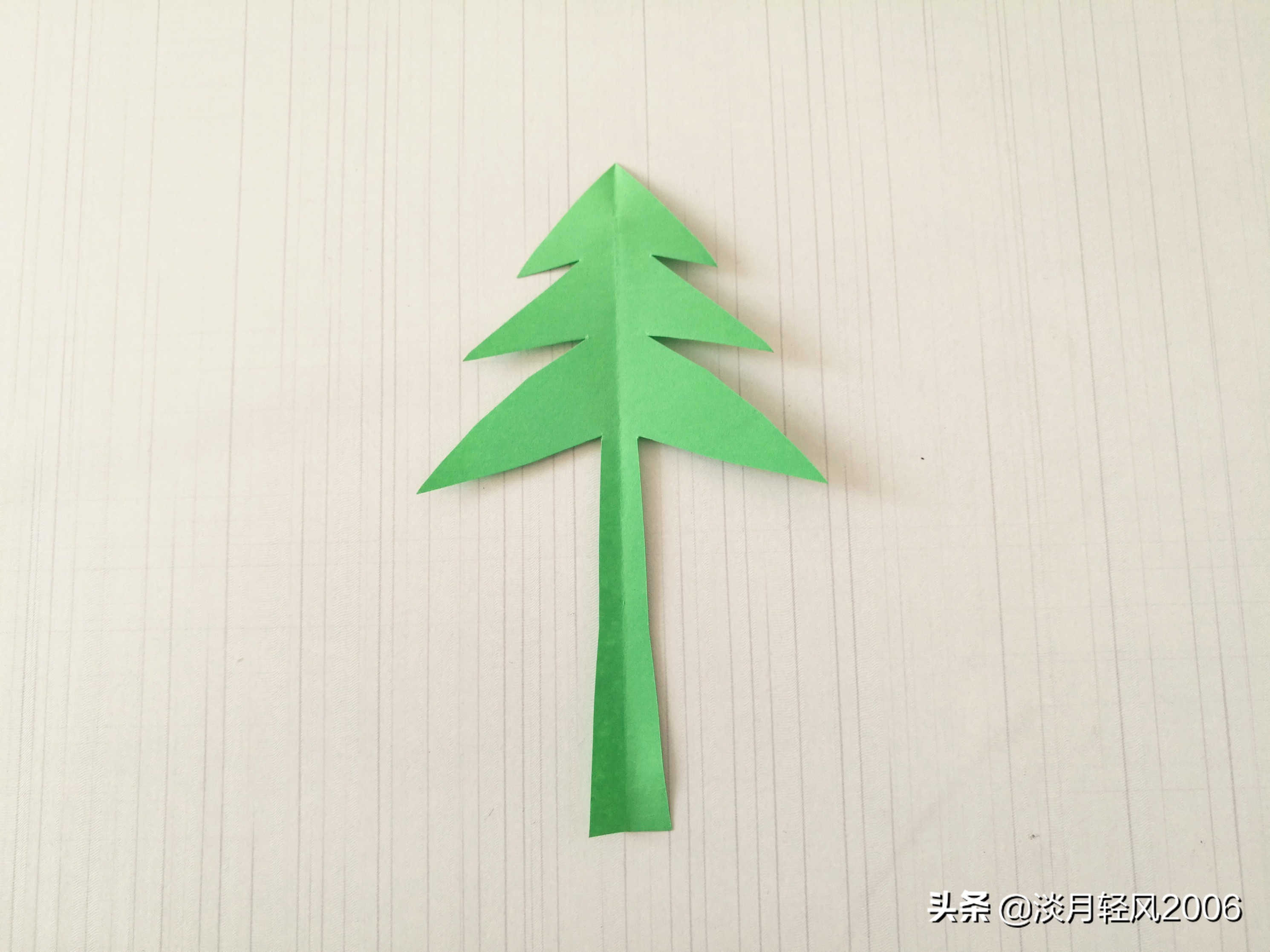 幼儿园创意手工新年贺卡简单一点,圣诞节幼儿手工贺卡制作