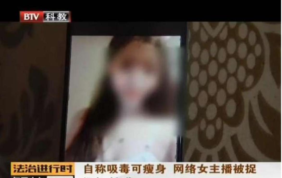 “穿着纸尿裤的女孩们,正在悄悄花钱买死”