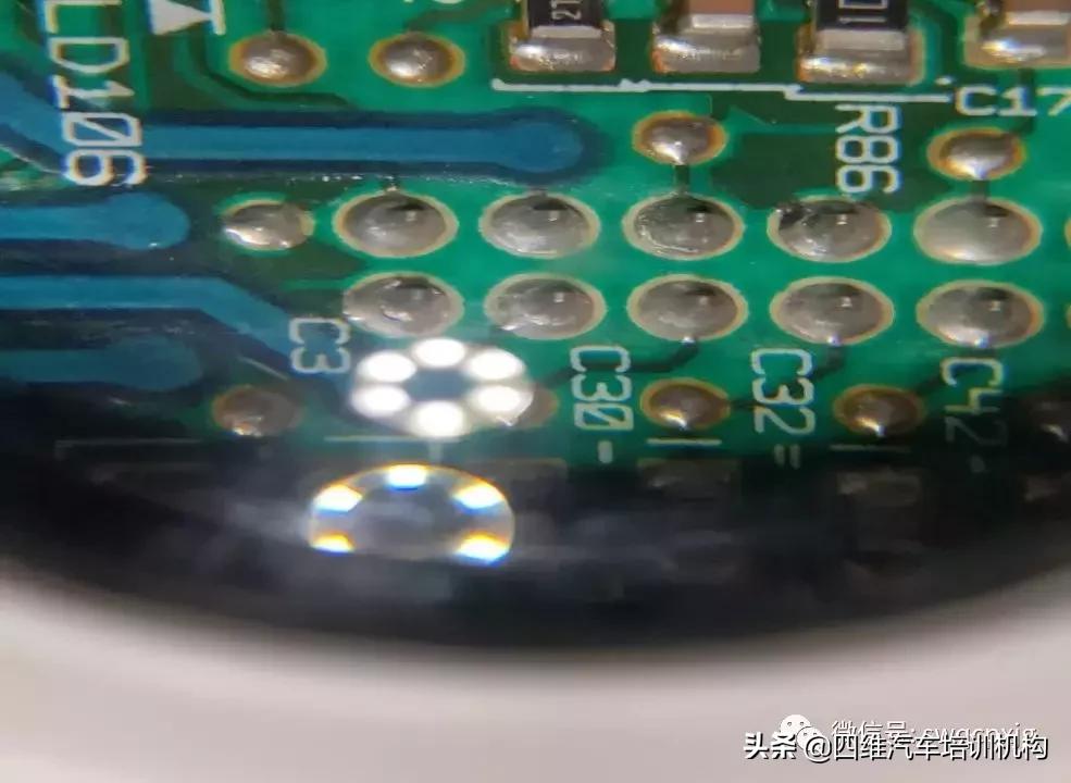 福特福克斯事故后打不着火,经典福特福克斯两厢打不了火