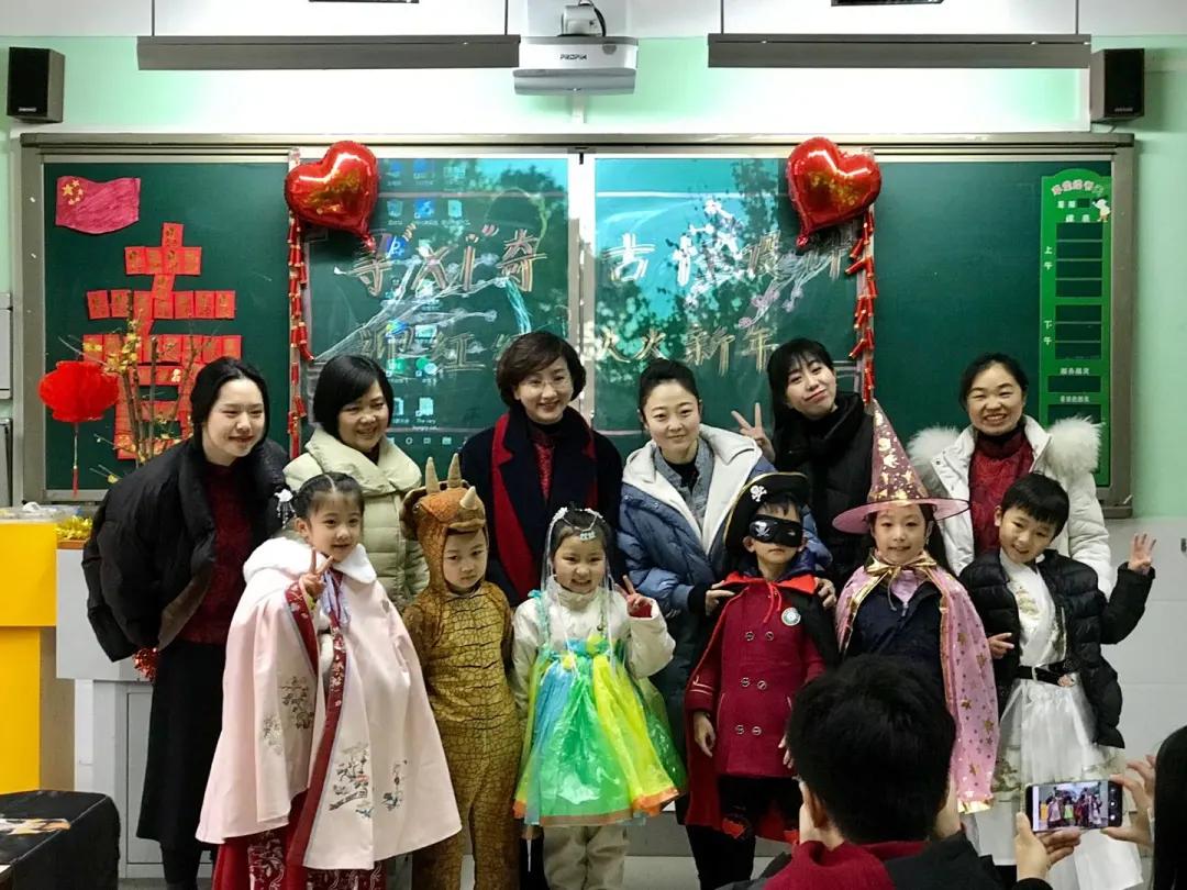 新学期新气象学校精心准备迎开学,新学期校园新气象