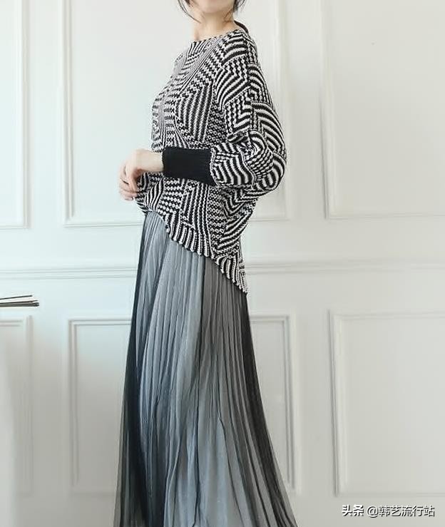 新款韩系秋冬针织毛衣,韩系软糯感浅蓝色针织毛衣