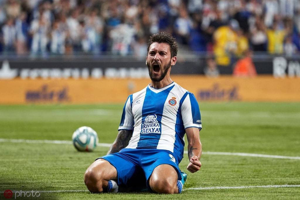 武磊什么时候换的7号球衣,武磊7号球衣西班牙人