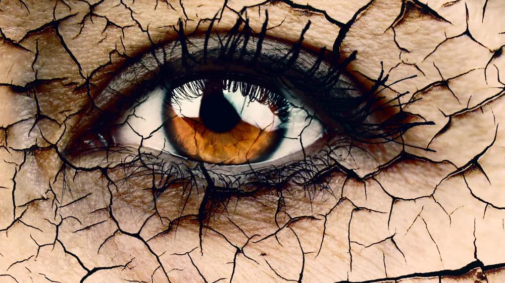 偶尔眼睛干是什么原因,眼睛总是干是因为啥原因导致