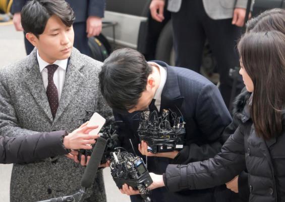 【8点见】23具英雄遗体完成DNA检测木里森林火灾明火已扑灭