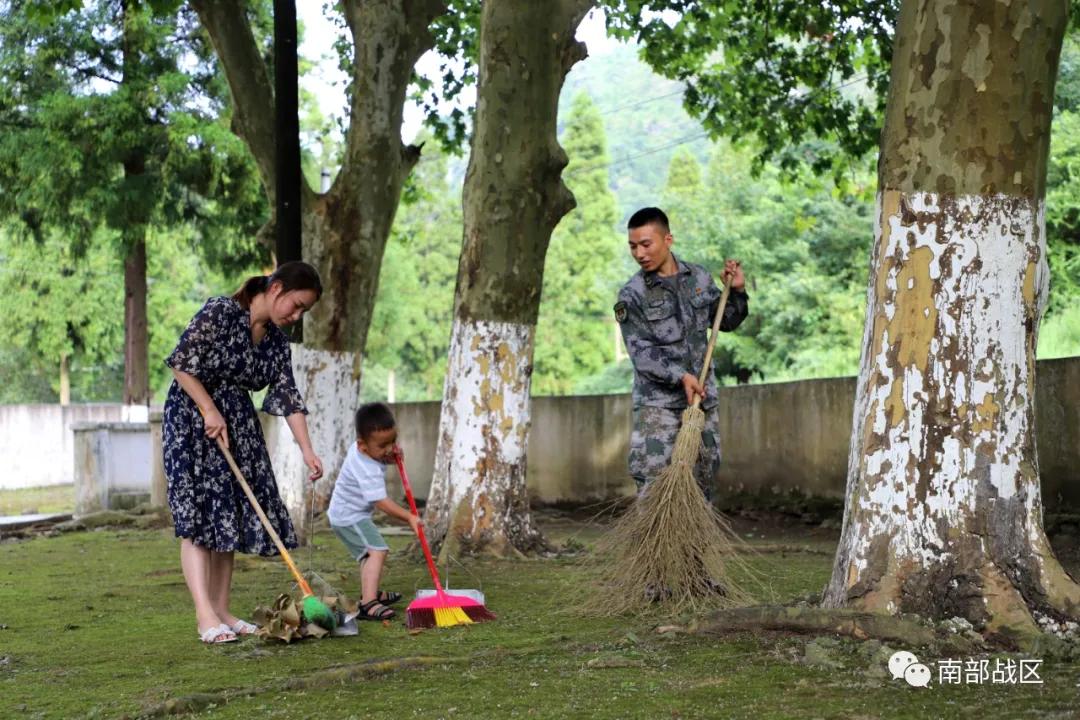 “猴子沟”有座“夫妻哨”
