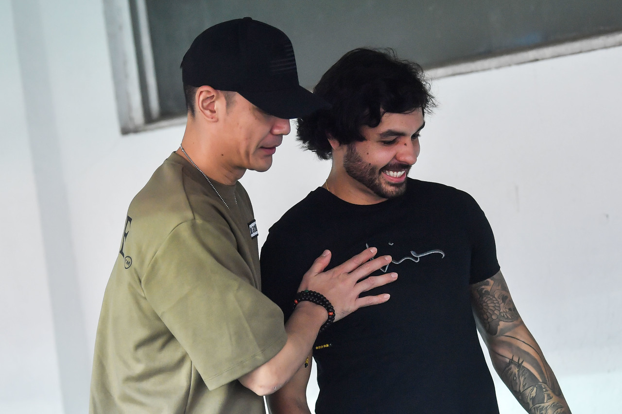 中国国足迪拜训练,国足包机迪拜训练