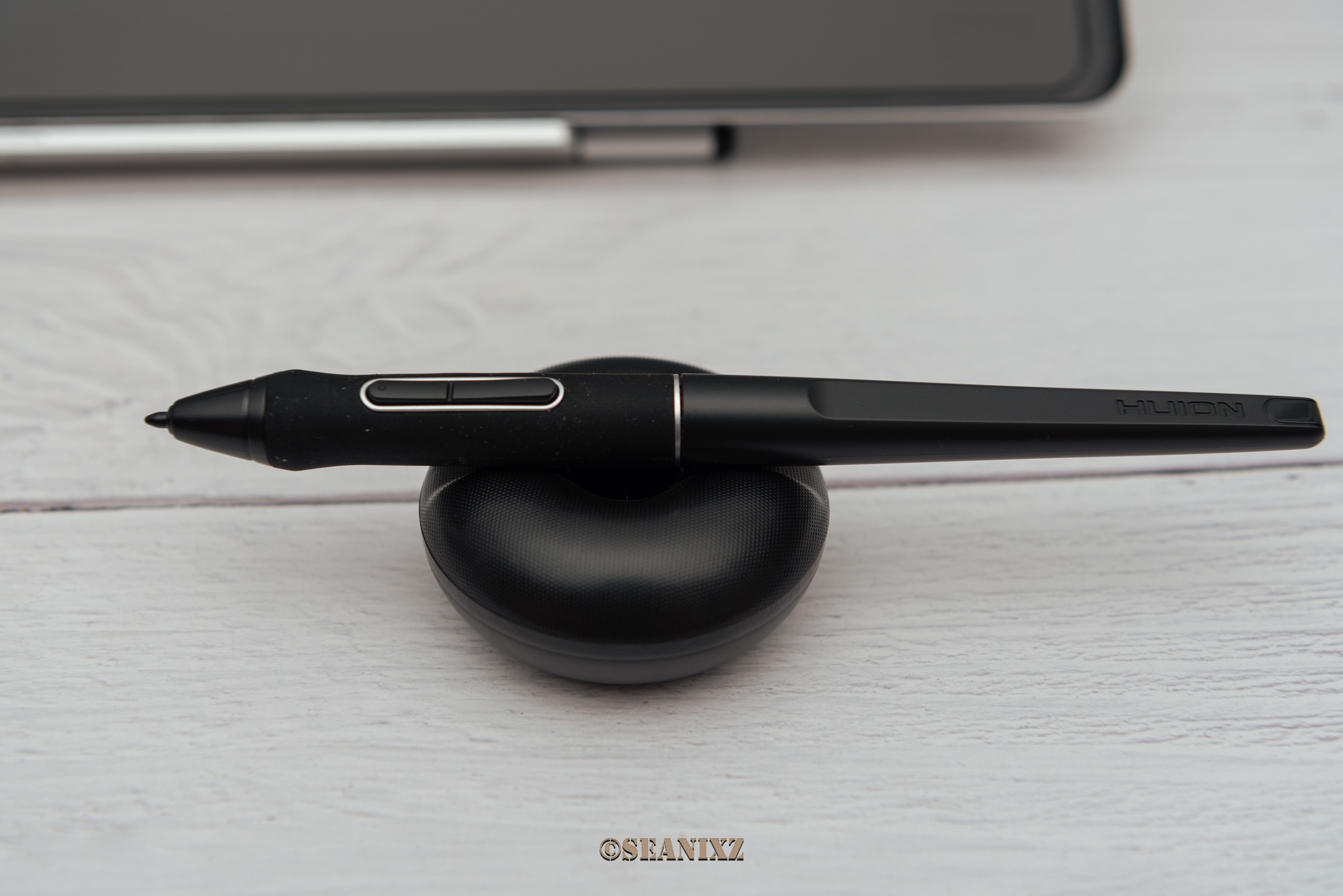 手绘必备的数位屏：绘王（HUION）KamvasPro16手绘屏