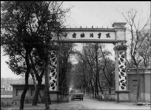 那些令人惊艳绝伦的情书,6行最惊艳的情书