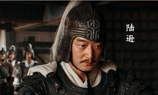 陆逊晚年为什么被孙权逼死,东吴名将陆逊为什么被孙权逼死