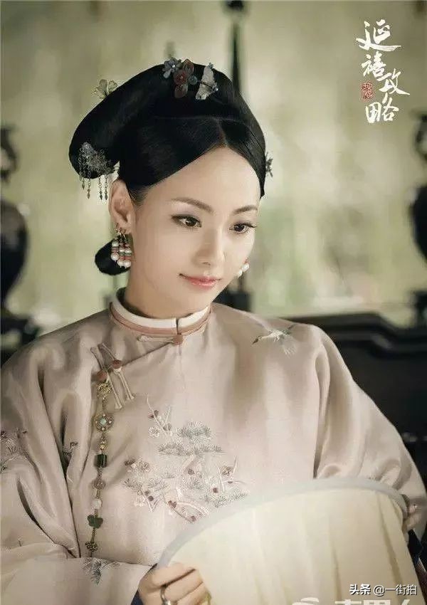 张嘉倪炫富视频完整版 (张嘉倪和老公的日常生活)