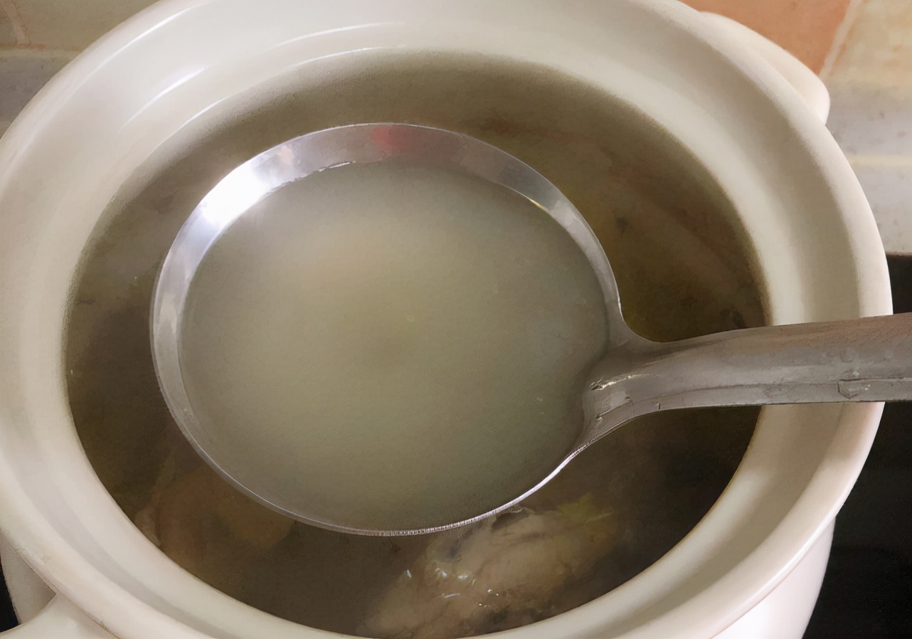 适合天冷喝的汤暖身又营养特好做,冬天多喝这汤鲜美又营养