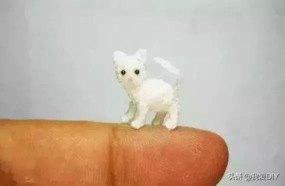 100种超迷你钩针小物钥匙包教程,100种超迷你钩针小物圣诞老人