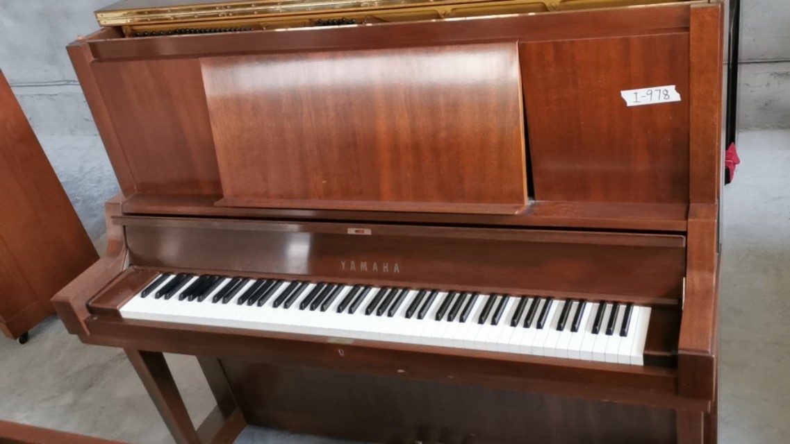 韩国二手钢琴便宜原因,二手英昌u121钢琴一般多少钱