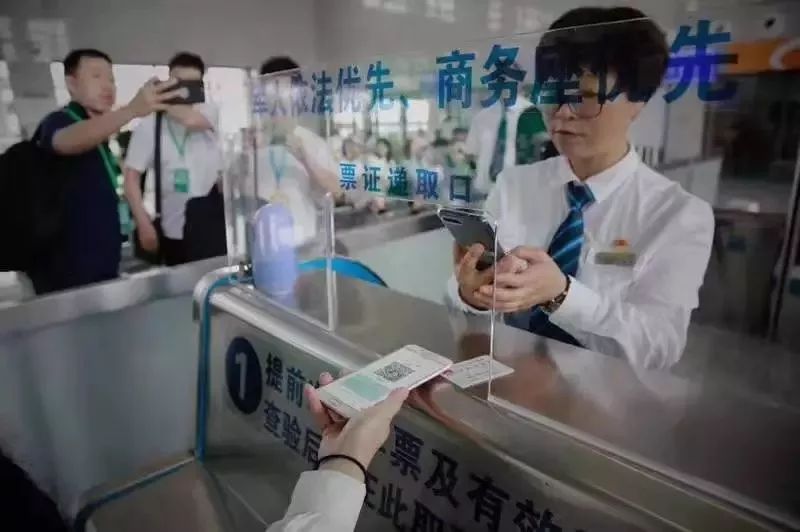 去梵净山至黄果树瀑布玩最佳路线,黄果树瀑布怎么去梵净山最方便