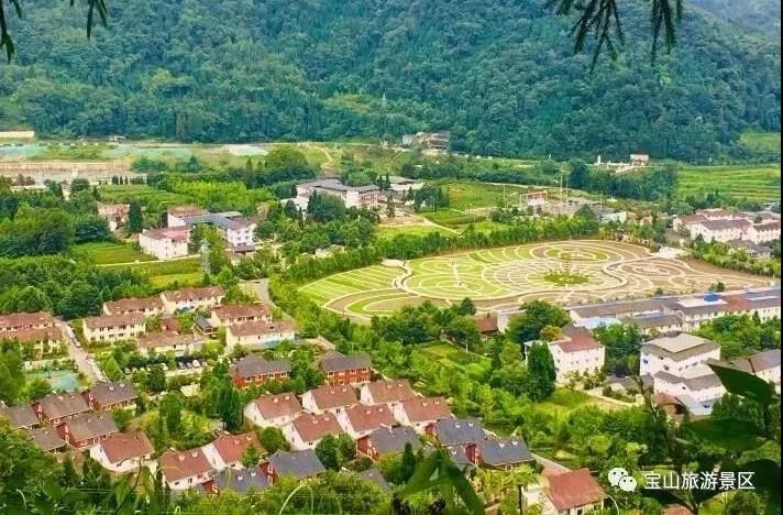 四川夏季适合泡天然温泉的地方,四川春节泡温泉推荐