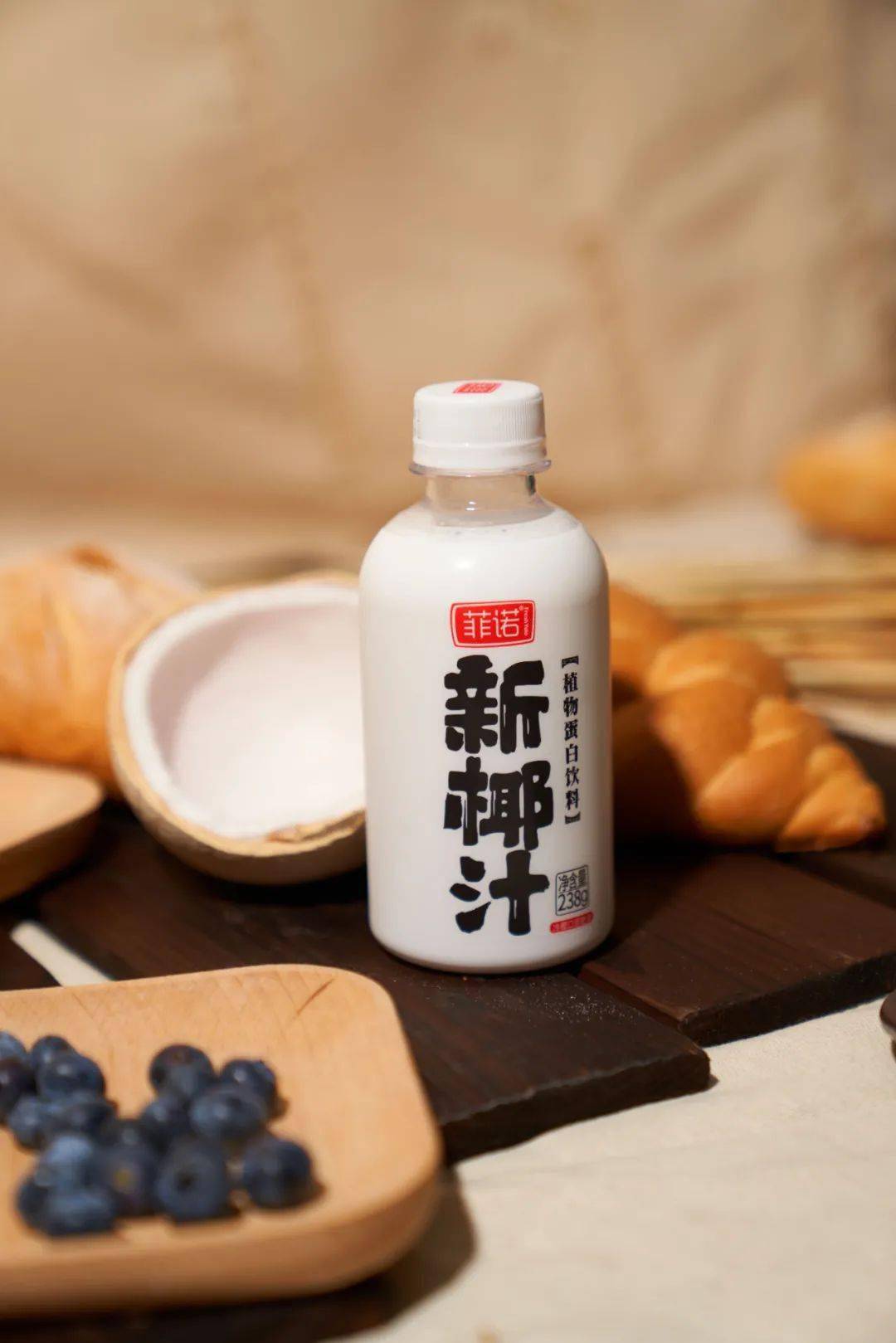 海南天然椰子汁好喝吗,正宗海南椰子鲜榨果汁