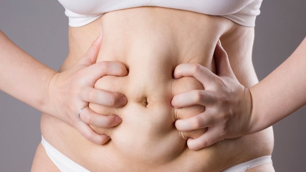 每天五百个卷腹多久才能看见效果,每天做100个卷腹有什么效果