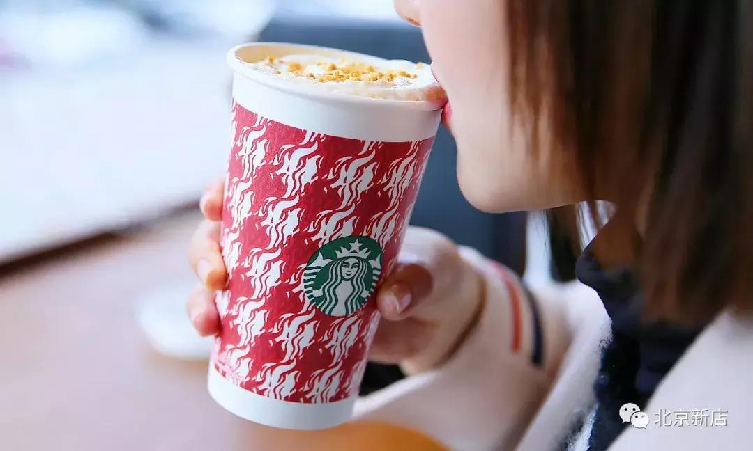 星巴克圣诞节限定一年又一年,星巴克限量版杯子圣诞节