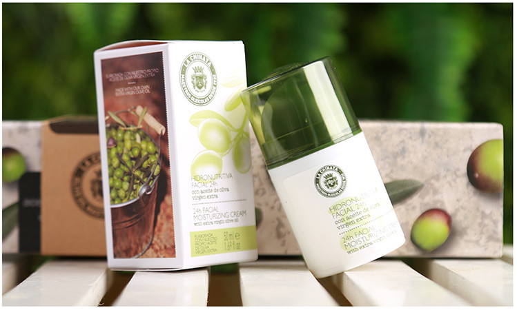 张馨予超爱的品牌！99元的眼霜，就能改善黑眼圈、干纹！