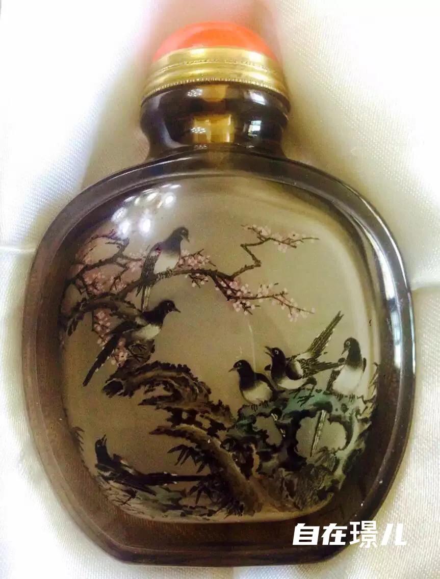 一张特别的床？麻醉自己？大神附体？哪一样才能画出神奇的鼻烟壶