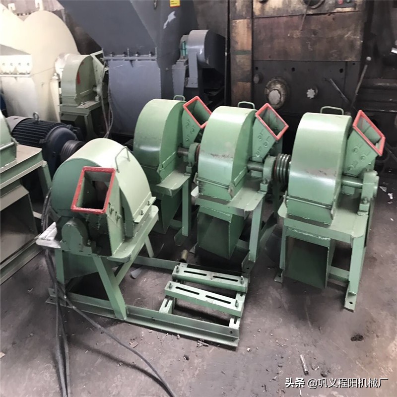 木屑粉碎机80木屑粉碎机拖拉机悬挂树枝粉碎机木材粉碎机