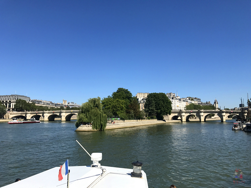 塞纳河的左岸和右岸划分依据,塞纳河和左岸