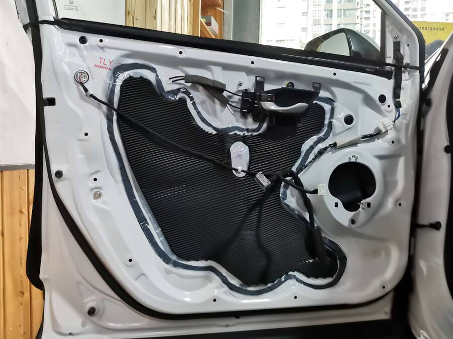 本田crv改装音响荣昌,crv音响隔音改装方案