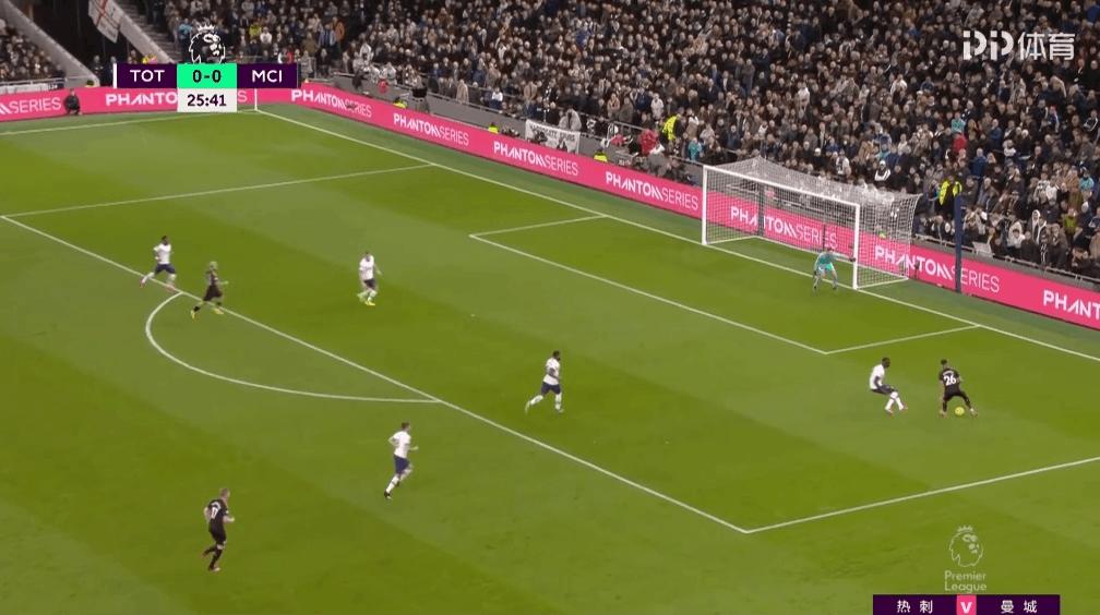 「第三战术板」在VAR导演的“穆瓜大战”中,没有赢家(上)