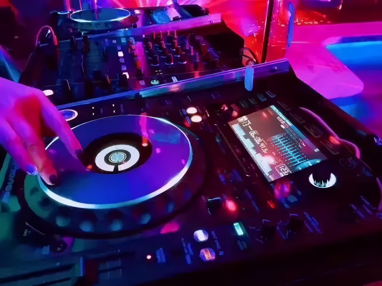 十大最美国际酒店,全球30个最美的野奢酒店