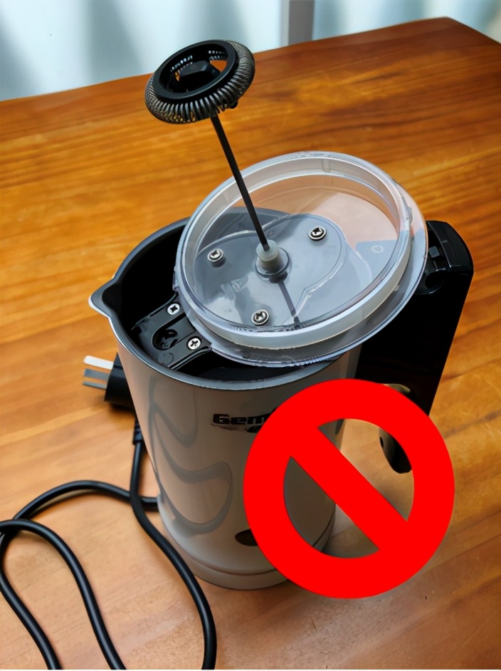 拉花奶泡打不起什么原因,为什么打奶泡不能拉花