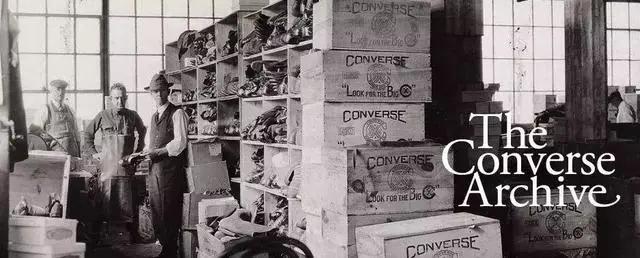 明星穿匡威经典款高帮,跟着明星学穿搭黑色匡威