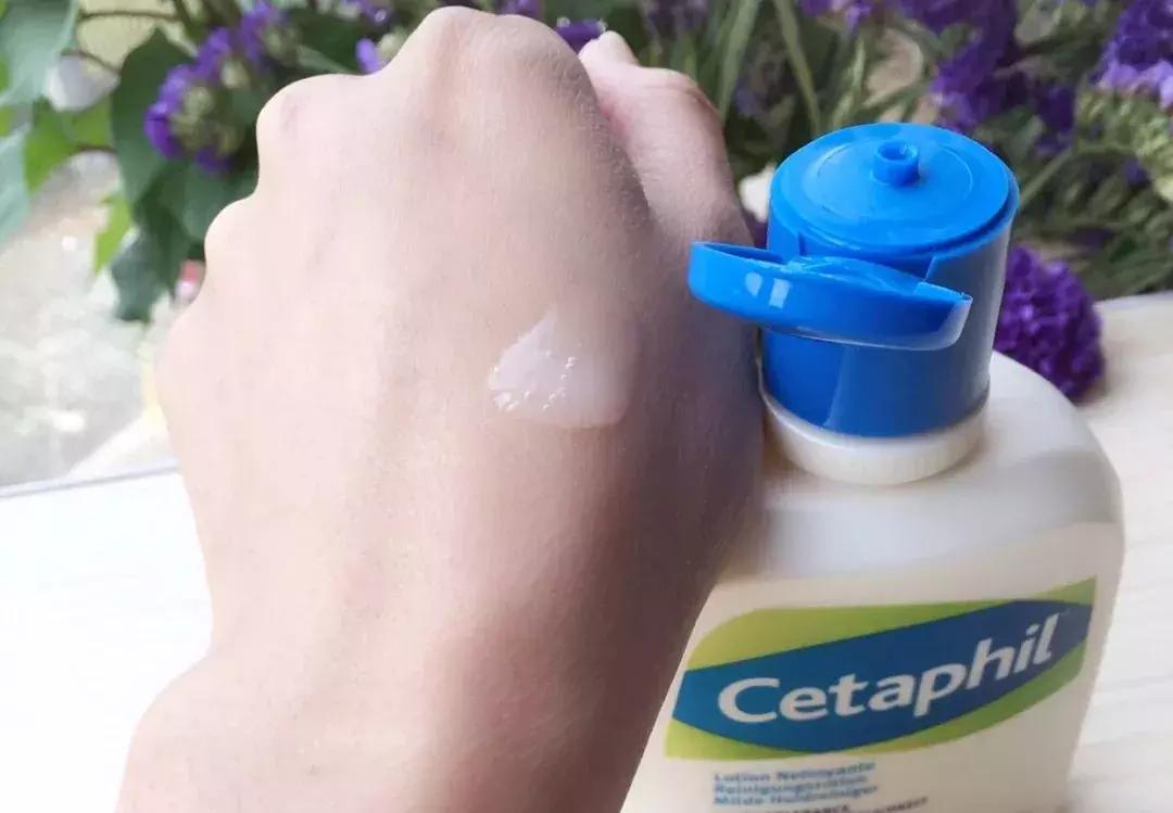 不要买的几款洗面奶,这三种洗面奶千万不能用