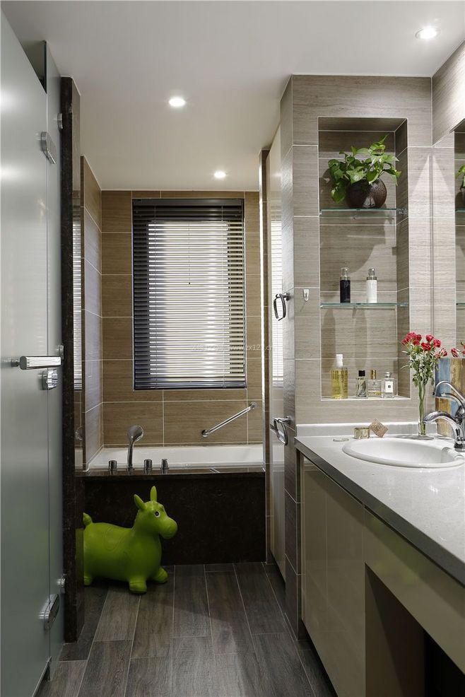 变换光影的百叶窗，拯救高温和颜值就靠它了