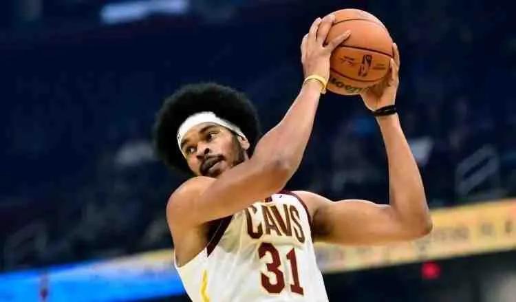 乔治杜兰特对飙时刻,乔治单打杜兰特后撤三分