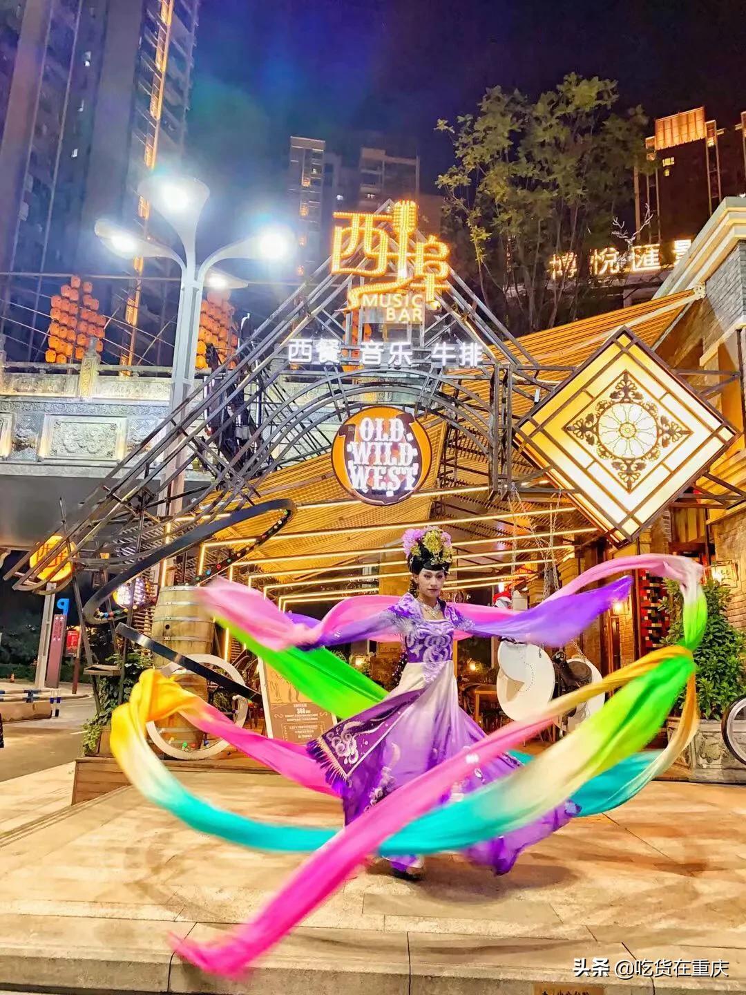 北京路最有圣诞气氛的西餐厅,超梦幻的圣诞氛围餐酒吧