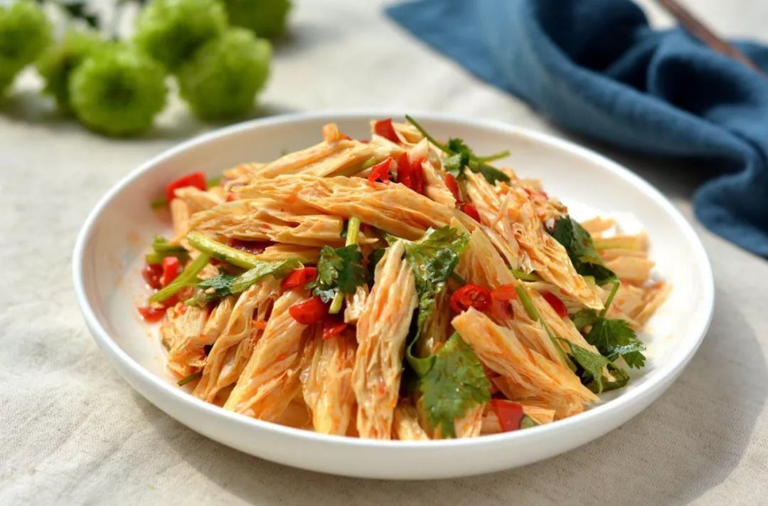 一家4口中毒的视频,一家4口全部送医抢救