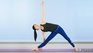 吸烟和肺不好的人,教你5个简单瑜伽体式,养肺练肺,增强肺功能