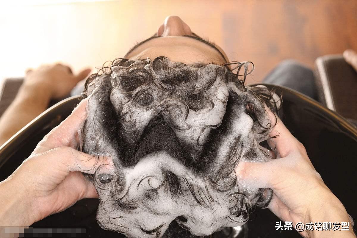 染烫后的干枯头发怎么保养,头发烫染之后干枯有没有小妙招