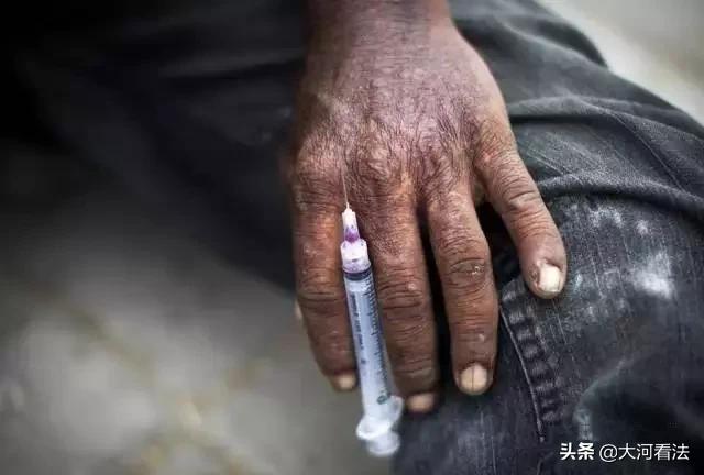 不堪入目！吸毒后的男女如此造孽！*毒冰**竟如此恐怖