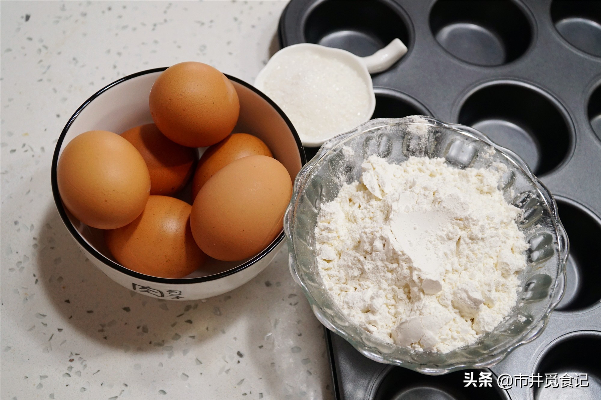 普通面粉做鸡蛋糕家常做法,蛋糕的商业版老式鸡蛋糕100种做法